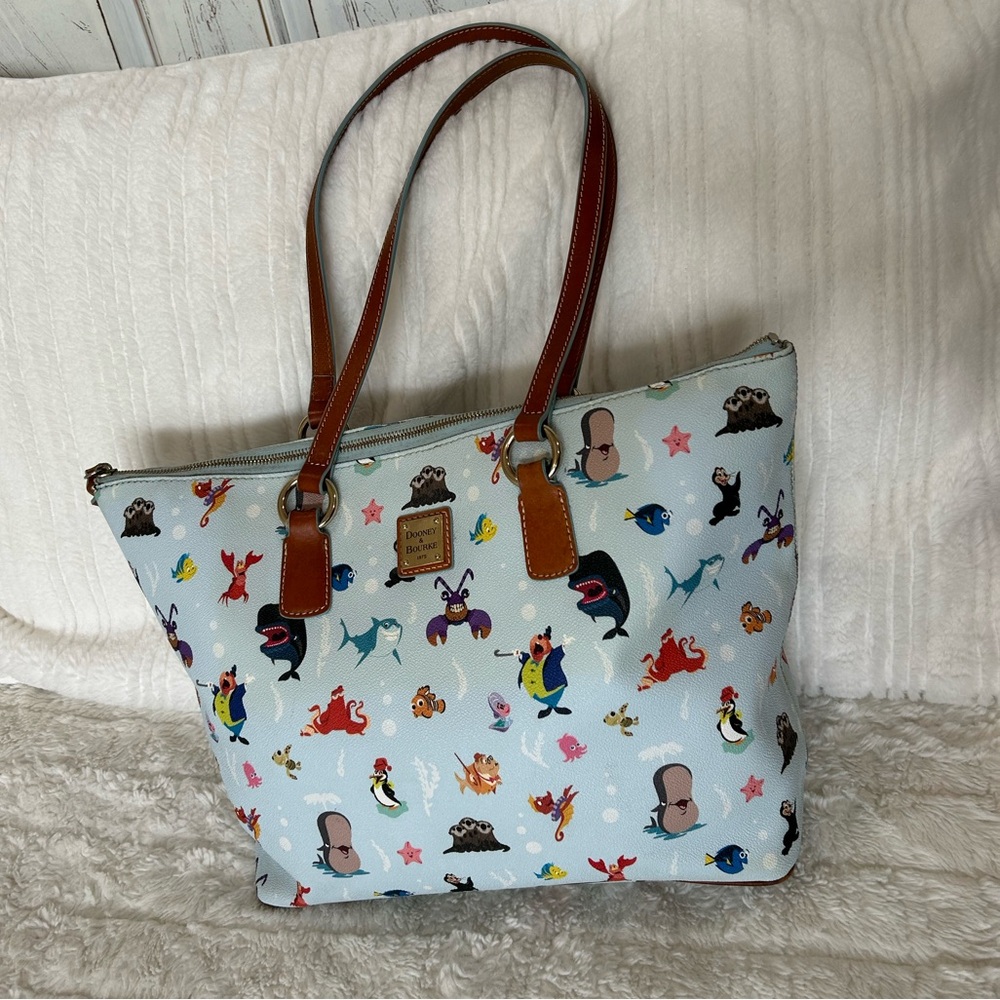 Disneys Dooney and Bourne “Out to Sea” purse